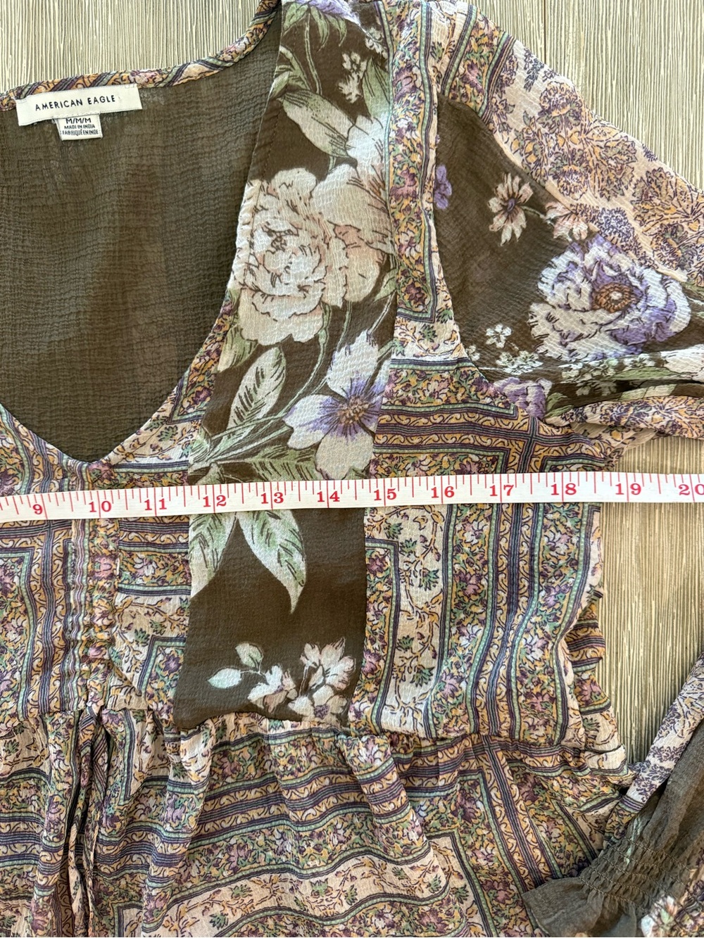 American Eagle Outfitters Brown Floral V-Neck Tie-Front Crop Top side M - Picture 3 of 5